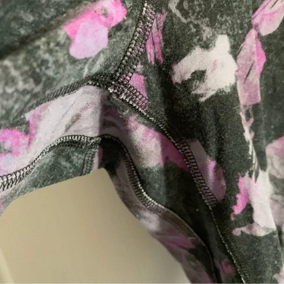 Women’s 4 Lululemon Align Pant II 25" Floral Illusion Ice Grey Multi Nulu - Picture 7 of 8